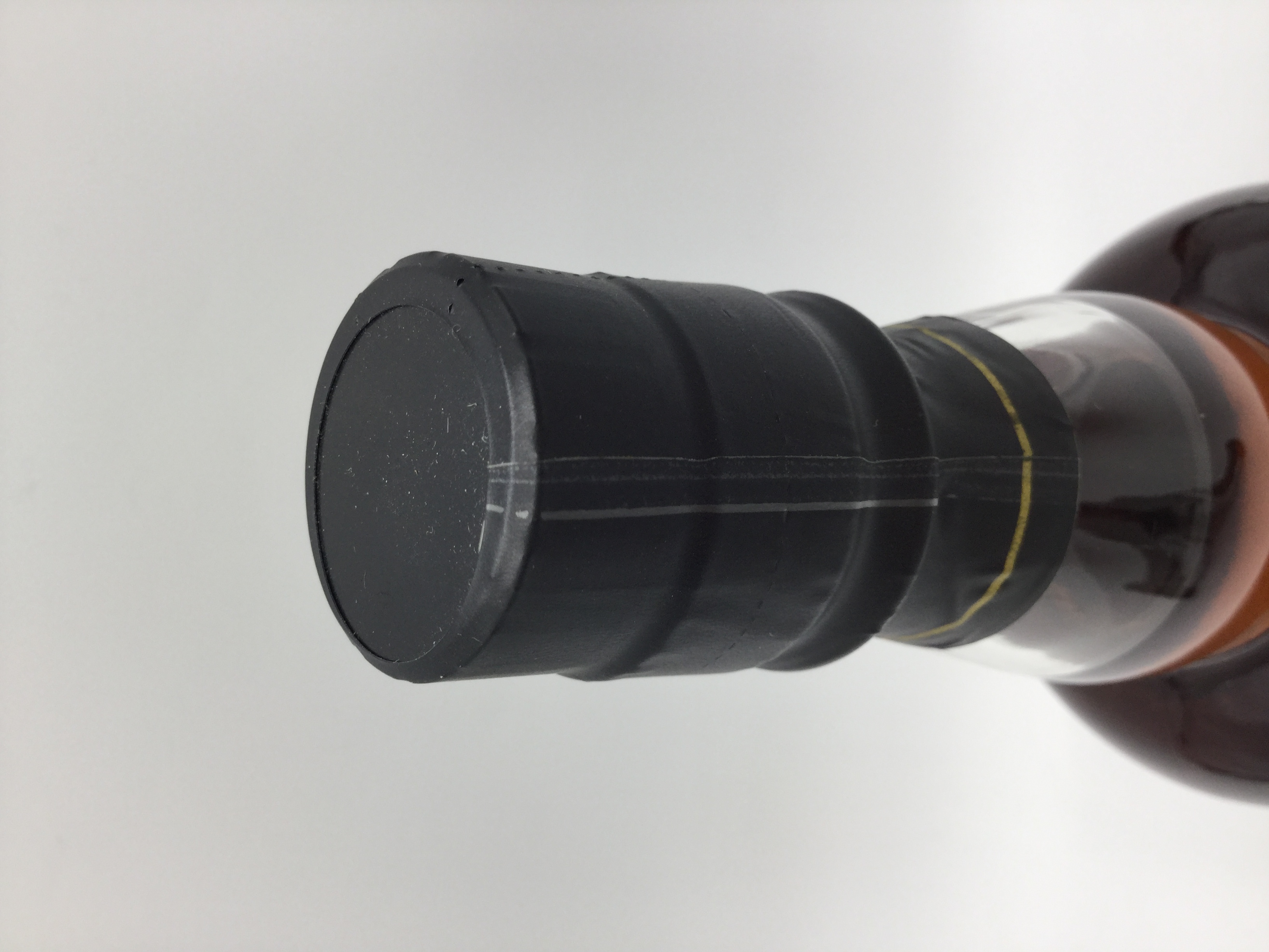 カートン入り竹鶴と軽井沢浅間10年バルテュスとジャコメッティ展記念  